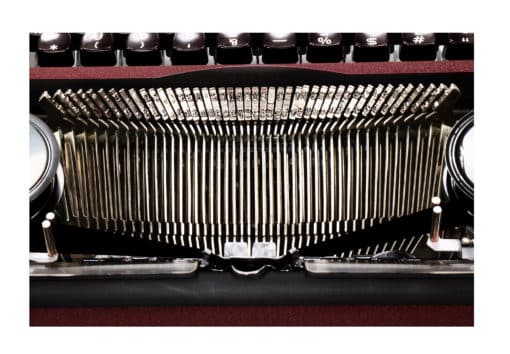 Olympia SM4 Typewriter Burgundy/Maroon 1959 Vintage #1176 Professionally Restored (Refurbished) - Image 5