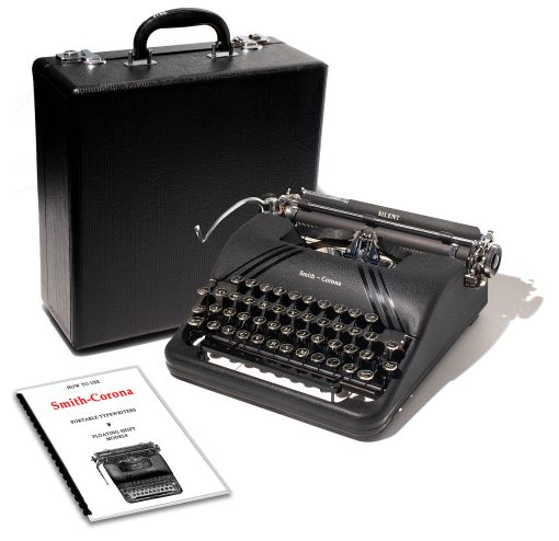 lack 1947 Smith-Corona Silent Floating Shift Vintage Manual Typewriter for Sale Professionally Restored (Refurbished) 01