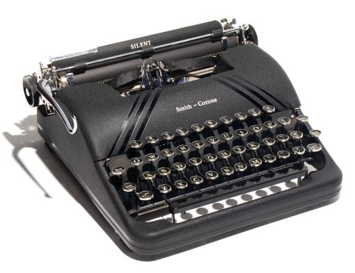 Smith-Corona Silent Manual Typewriter Black 1947 Vintage #1434 Professionally Restored (Refurbished) - Image 2