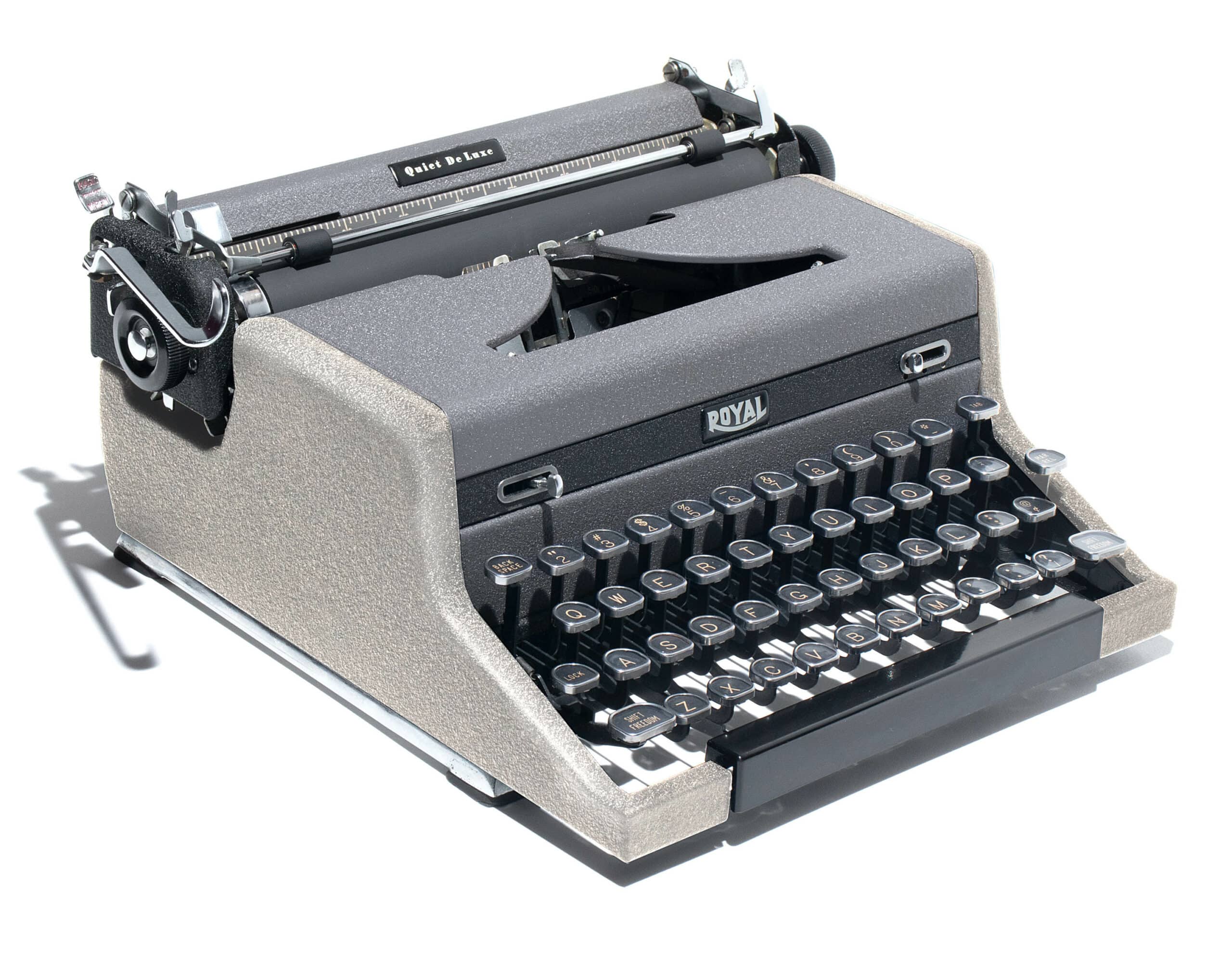 Royal Quiet De Luxe Manual Typewriter Gray 1948 Vintage #1452 Professionally Restored (Refurbished) - Image 2
