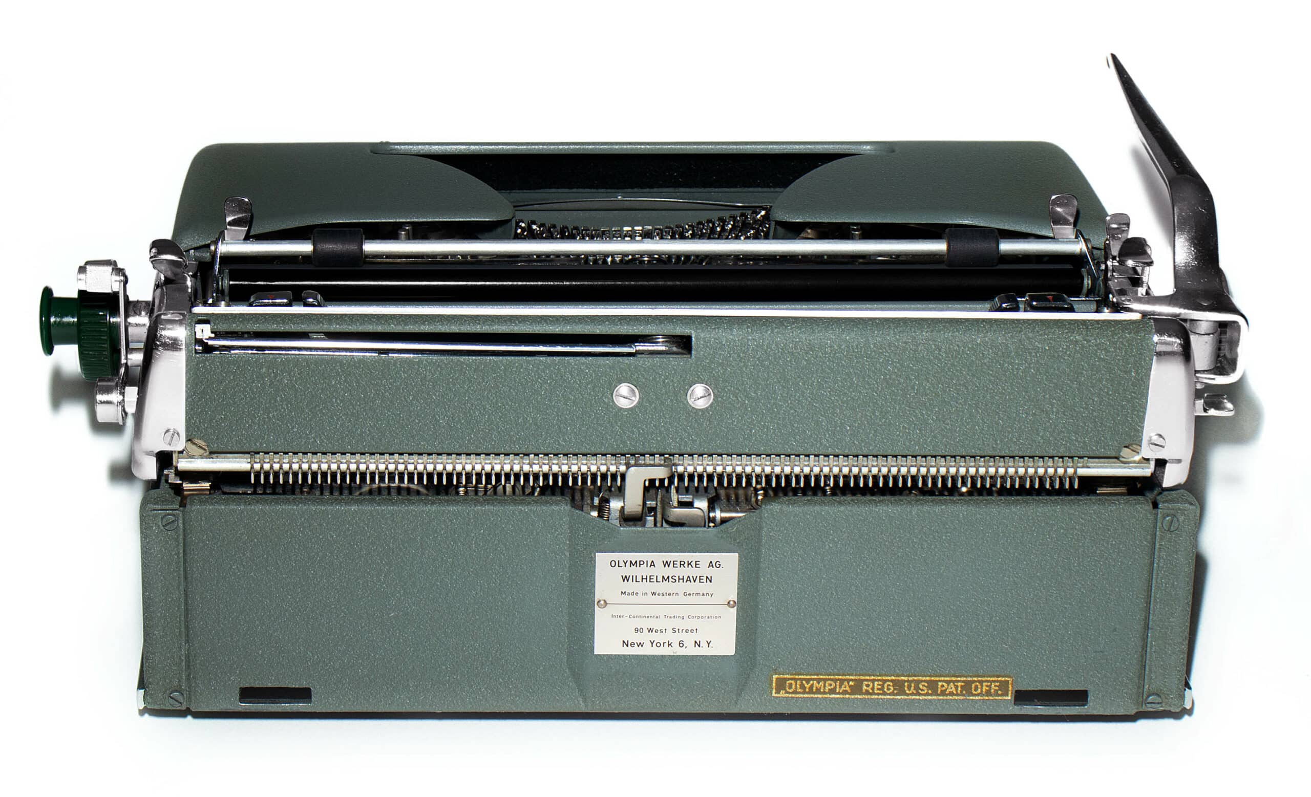 Olympia SM4 Manual Typewriter Green 1960 Vintage #1456 Professionally Restored (Refurbished) - Image 5