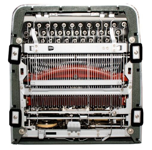 Olympia SM4 De Luxe Manual Typewriter Green 1960 Vintage #1460 Professionally Restored (Refurbished) - Image 4