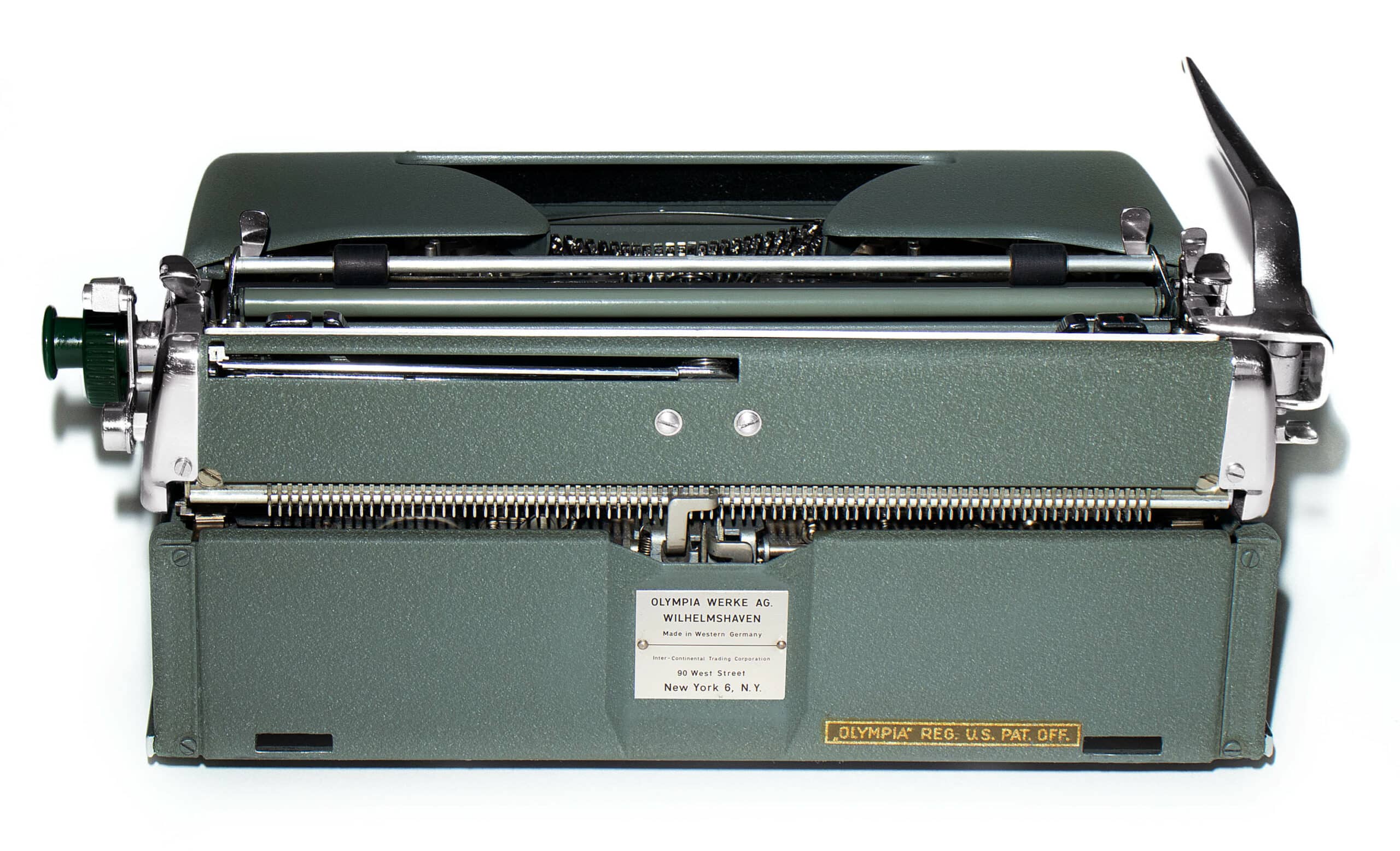 SOLD! Restored Green 1960 Olympia SM4 Manual Typewriter, New Platen, Vintage #1464 - Image 4