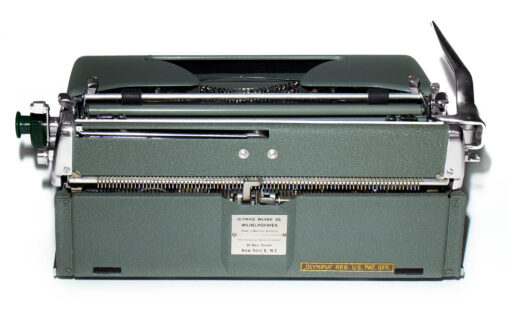 Olympia SM4 Manual Typewriter Green 1959 Vintage #1474 Professionally Restored (Refurbished) - Image 4