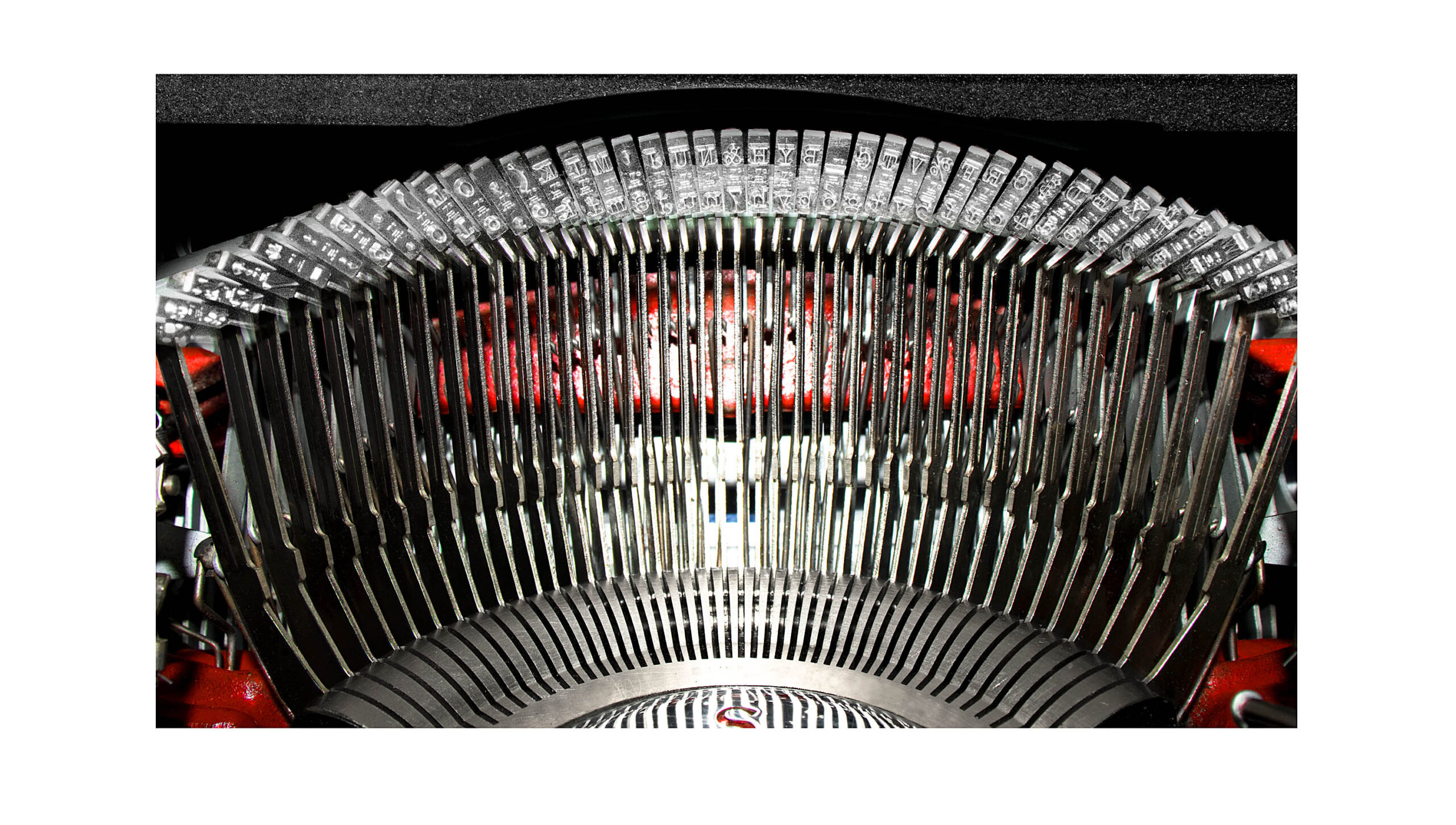 *Rare* Olympia SM4 Manual Typewriter Black 1960 Vintage #1480 Professionally Restored (Refurbished) - Image 5