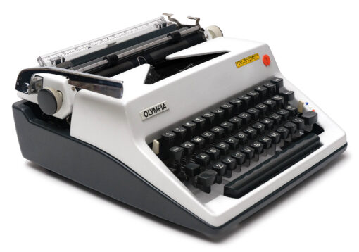Olympia SM8 Manual Typewriter for Sale White 1971 Vintage Professionally Restored (Refurbished) - Image 2