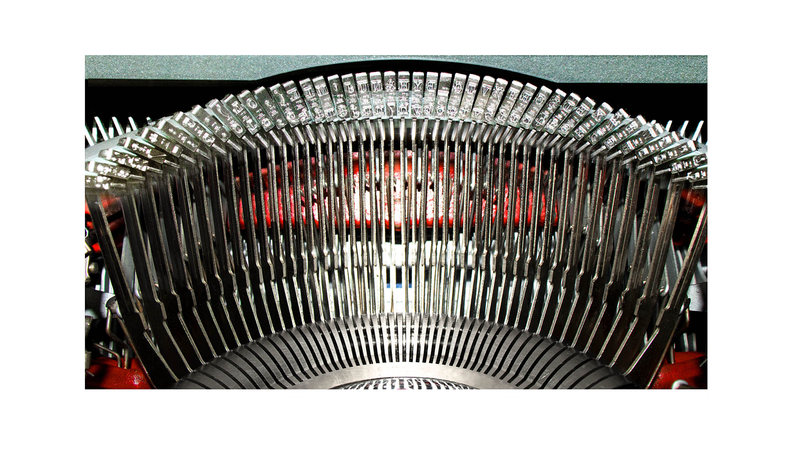 Green 1960 Olympia SM4 Manual Typewriter Vintage Professionally Restored (Refurbished) - Image 5